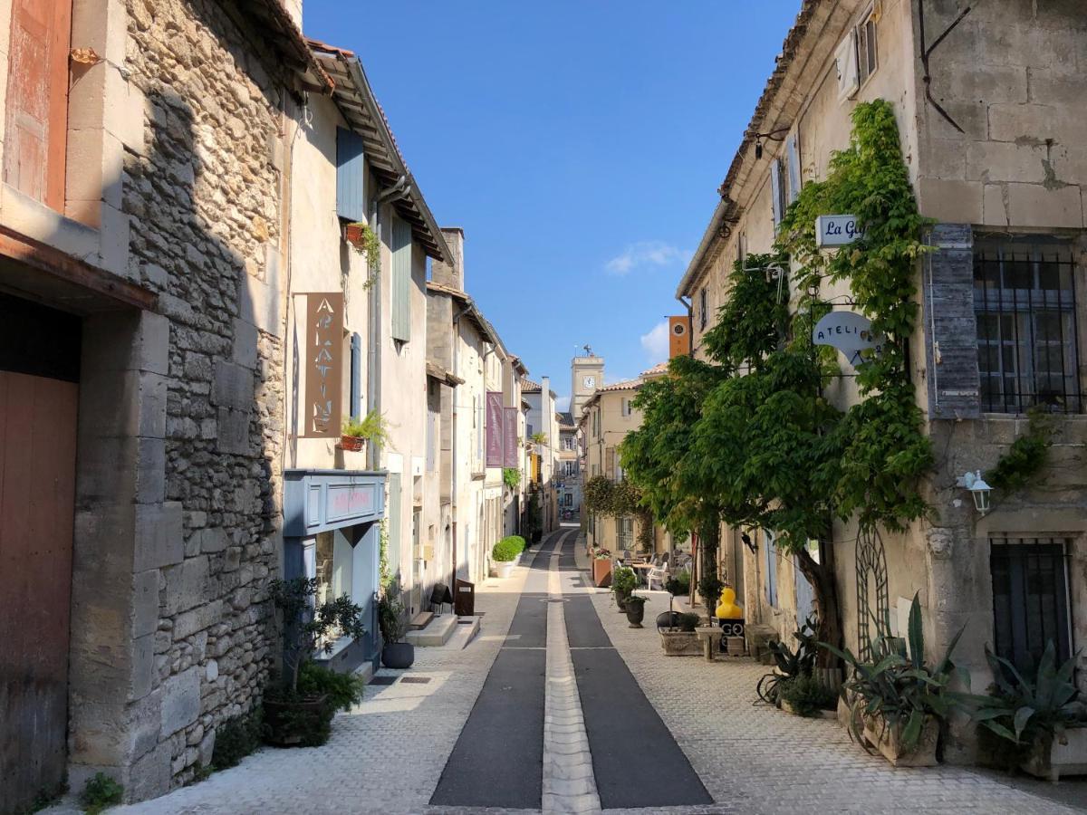 Le Sommeil Des Fees Saint-Rémy-de-Provence Exterior foto