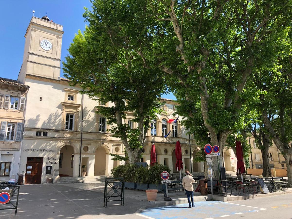 Le Sommeil Des Fees Saint-Rémy-de-Provence Exterior foto